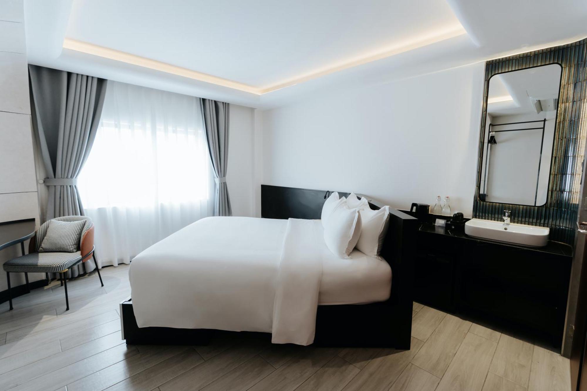 The Concept Hotel- City Center Ho Chi Minh City Bagian luar foto
